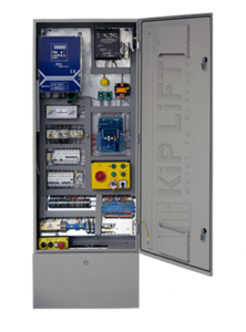 KL-CME-ARL-700 EN 81-20 compliant elevator control panel for traction and hydraulic systems.